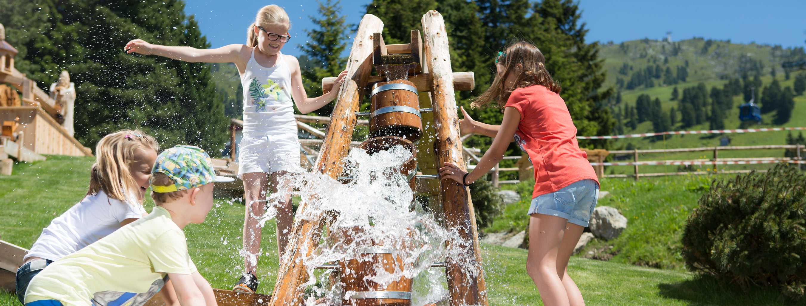 neuwirt-tirol_kinder-familien-freizeit_pano