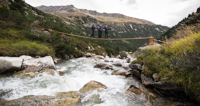 Rope bridge Rainbachtal valley