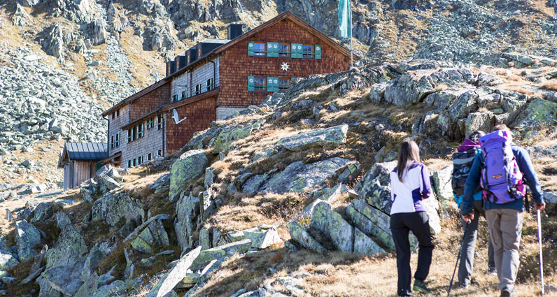 neuwirt-tirol_wandern_zittauerhuette_800px Zittauer lodge